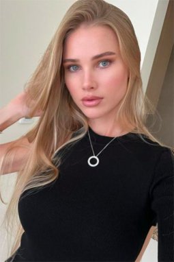 Paris busty escorts Barbie, young blonde sexy GFE Paris busty escorts Barbie, young blonde sexy GFE